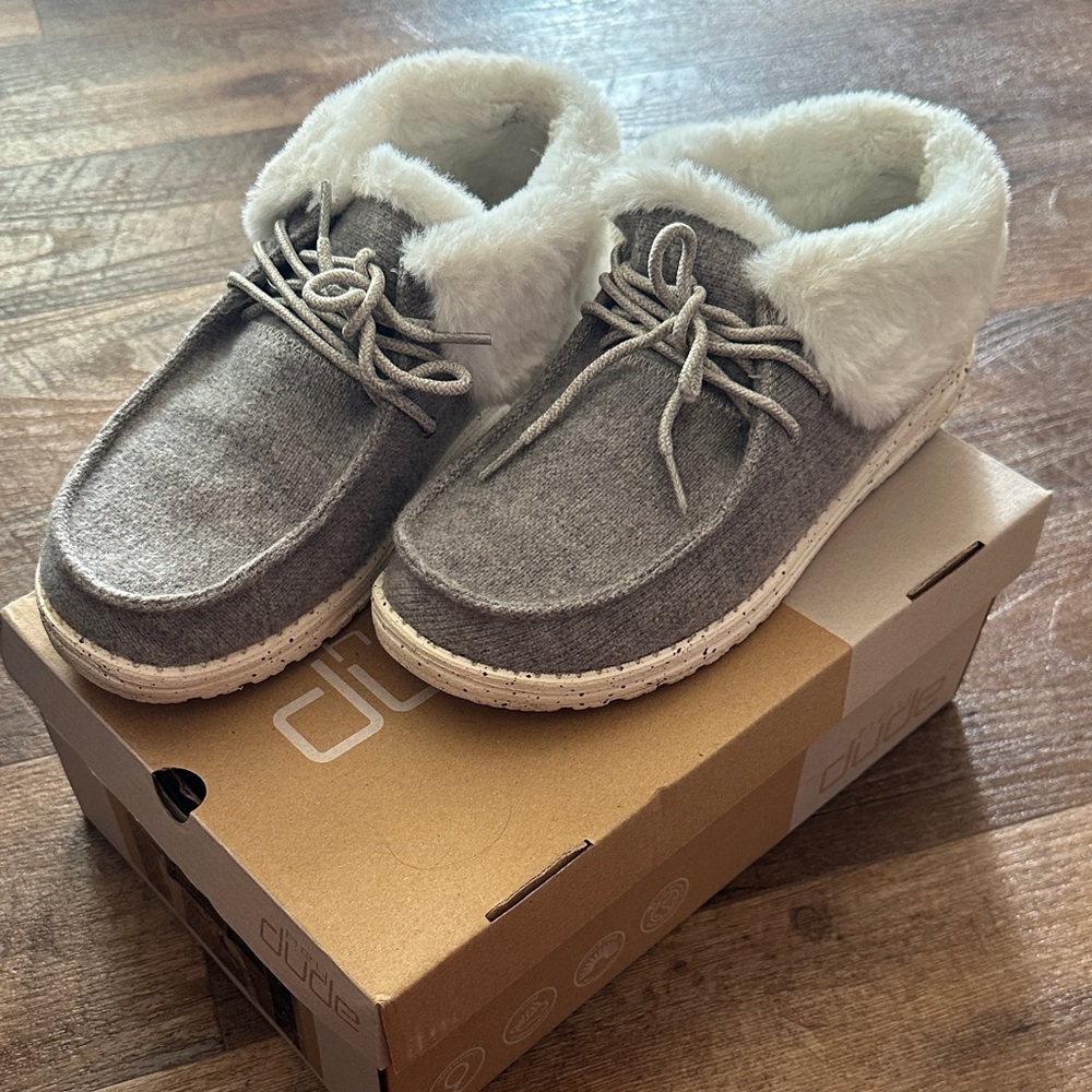 Hey Dude Gray with Faux Fur Lining